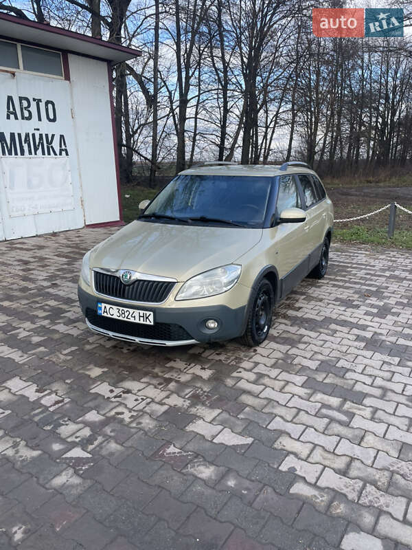 Универсал Skoda Fabia 2010 в Хмельницком