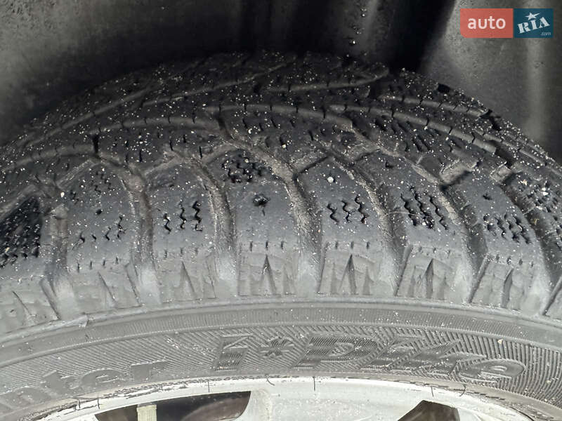 Хэтчбек Skoda Fabia 2008 в Днепре