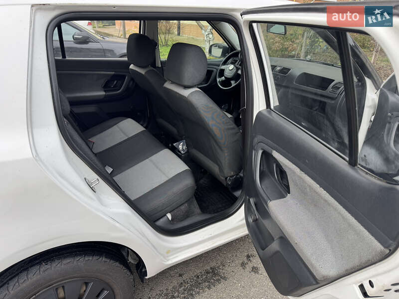 Хетчбек Skoda Fabia 2011 в Борисполі