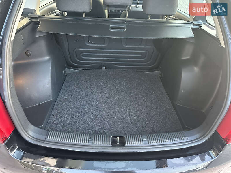 Універсал Skoda Fabia 2008 в Луцьку