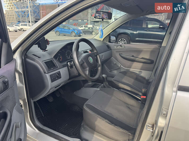 Універсал Skoda Fabia 2002 в Києві фото 10 Універсал Skoda Fabia 2002 в Києві