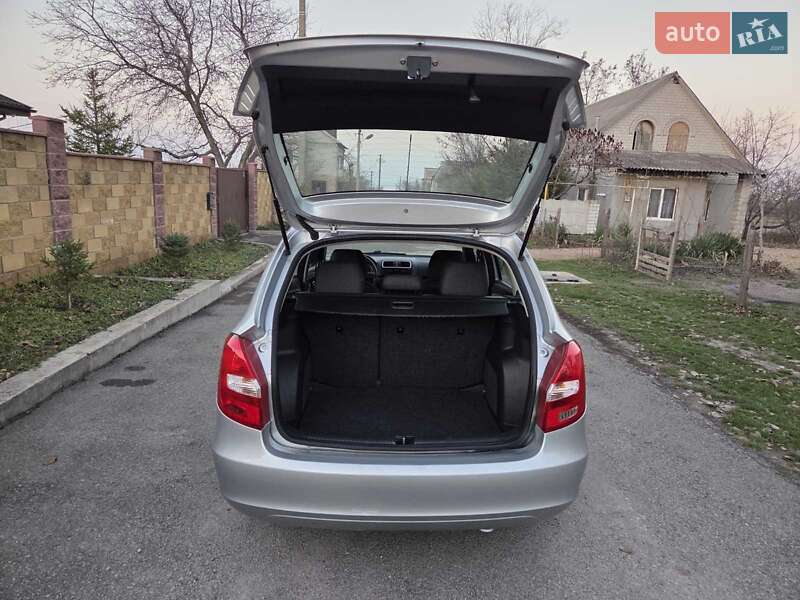 Універсал Skoda Fabia 2009 в Кам'янському
