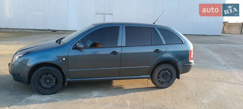 Універсал Skoda Fabia 2004 в Миколаєві