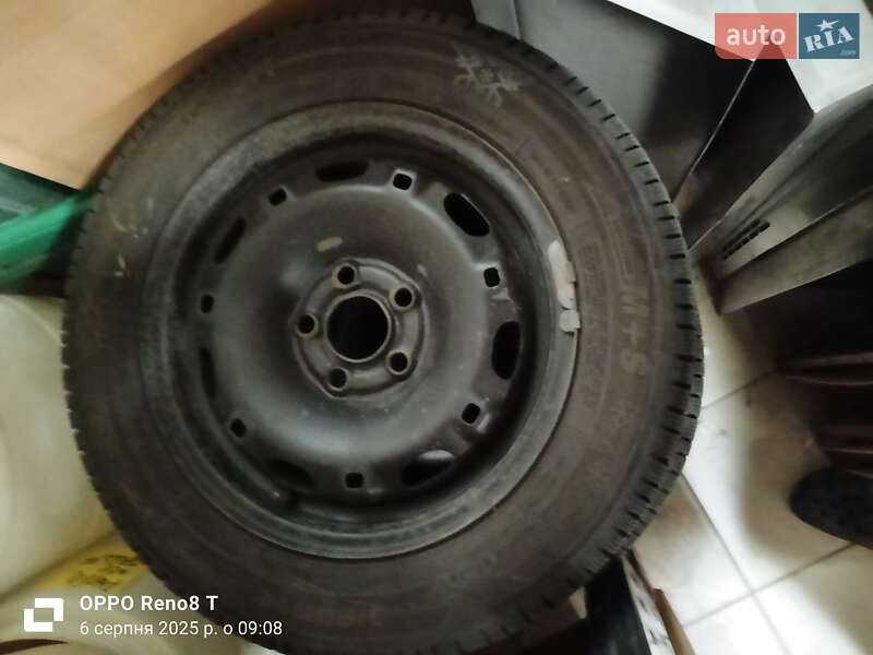 Хэтчбек Skoda Fabia 2008 в Днепре