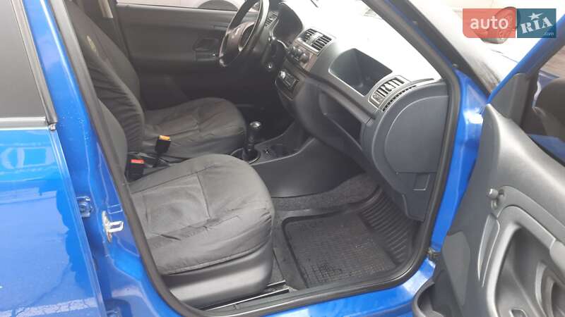 Хетчбек Skoda Fabia 2008 в Черкасах