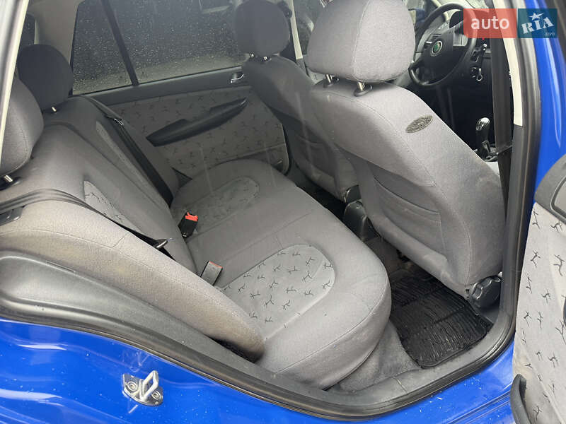 Универсал Skoda Fabia 2001 в Кременце