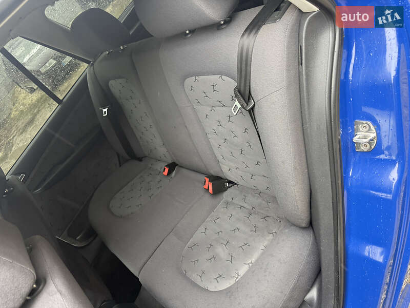 Универсал Skoda Fabia 2001 в Кременце