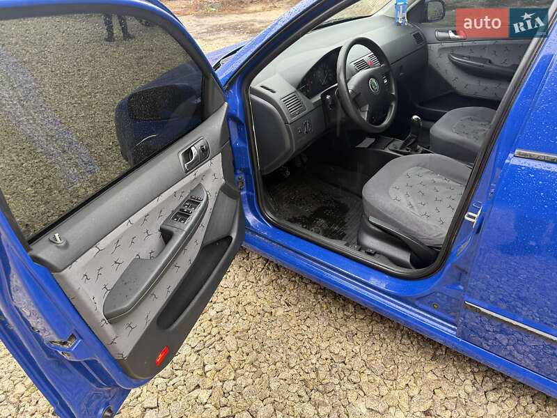 Универсал Skoda Fabia 2001 в Кременце