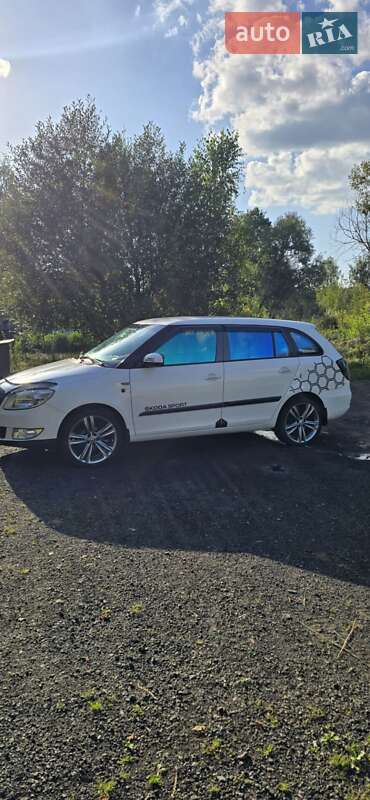 Універсал Skoda Fabia 2012 в Понінці фото Універсал Skoda Fabia 2012 в Понінці