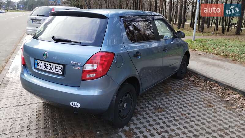 Хетчбек Skoda Fabia 2012 в Києві