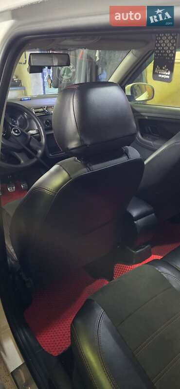 Універсал Skoda Fabia 2012 в Понінці фото 23 Універсал Skoda Fabia 2012 в Понінці