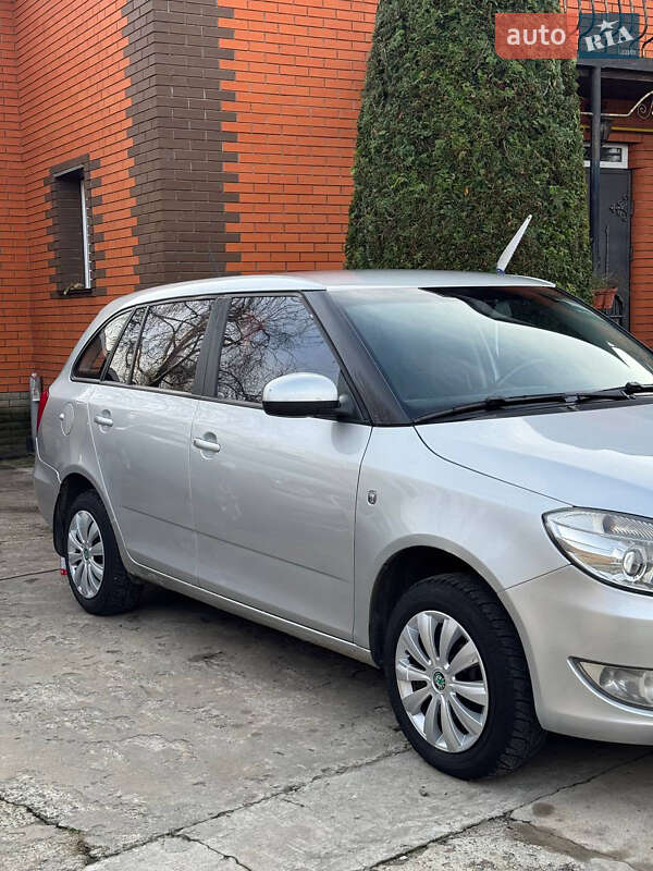 Універсал Skoda Fabia 2012 в Києві