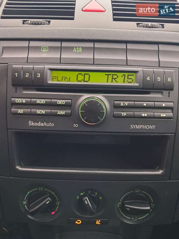 Хэтчбек Skoda Fabia 2005 в Ивано-Франковске