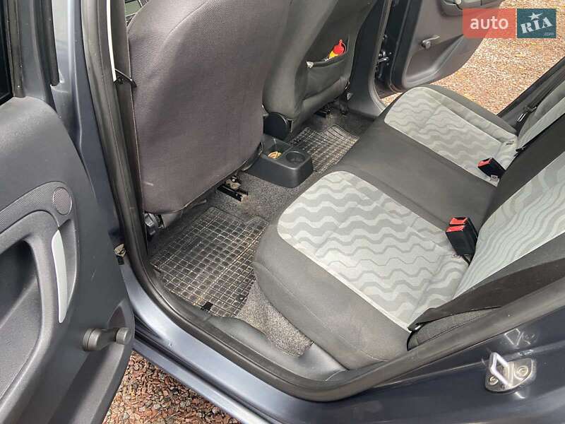 Универсал Skoda Fabia 2009 в Львове