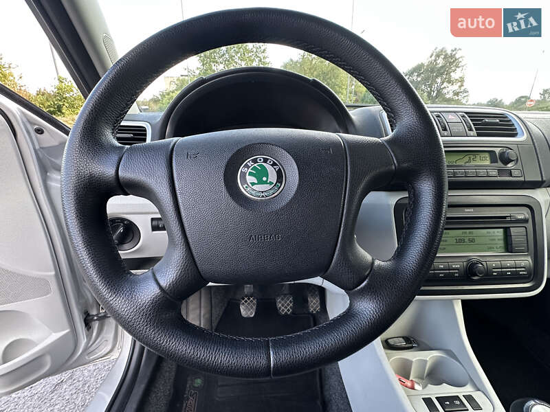 Хетчбек Skoda Fabia 2007 в Дрогобичі фото 35 Хетчбек Skoda Fabia 2007 в Дрогобичі