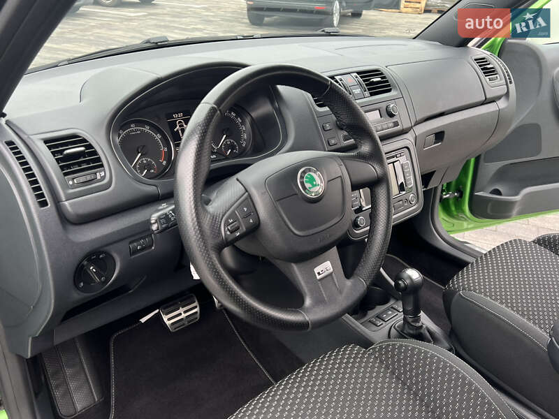 Хетчбек Skoda Fabia 2011 в Луцьку
