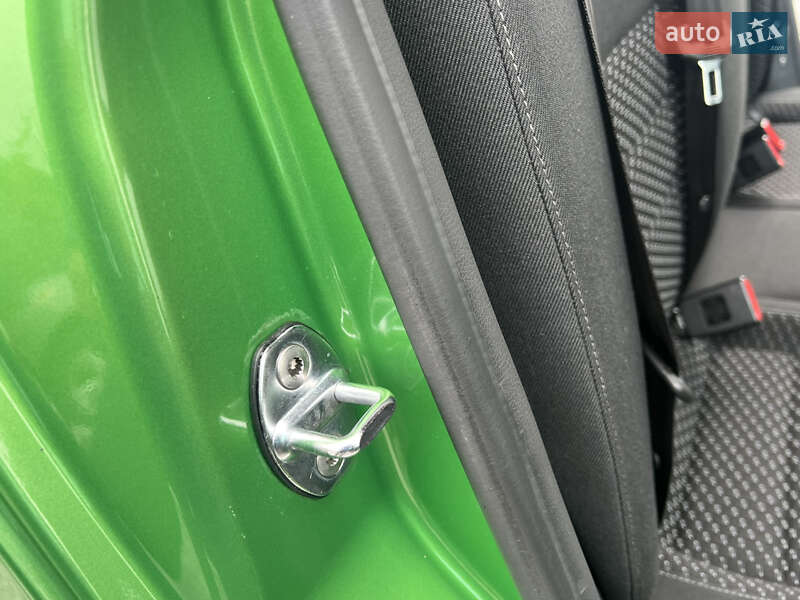 Хетчбек Skoda Fabia 2011 в Луцьку