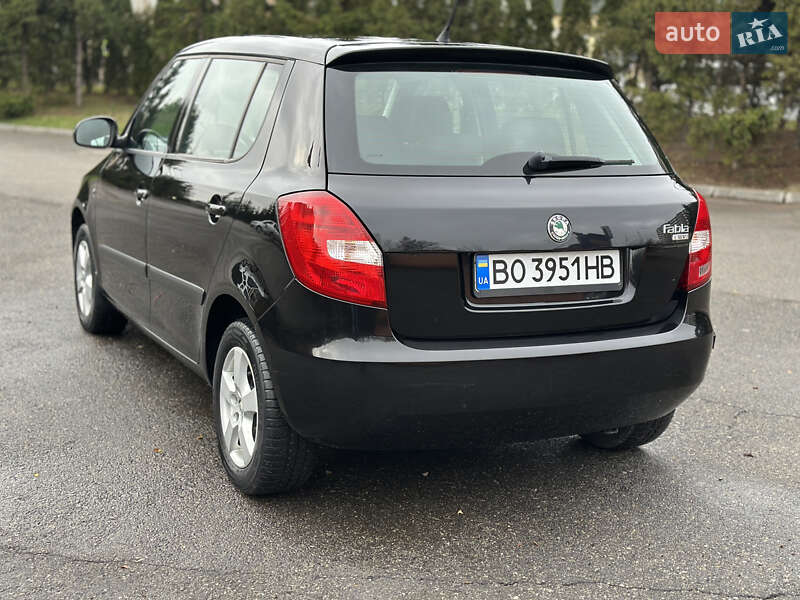 Хетчбек Skoda Fabia 2008 в Тернополі
