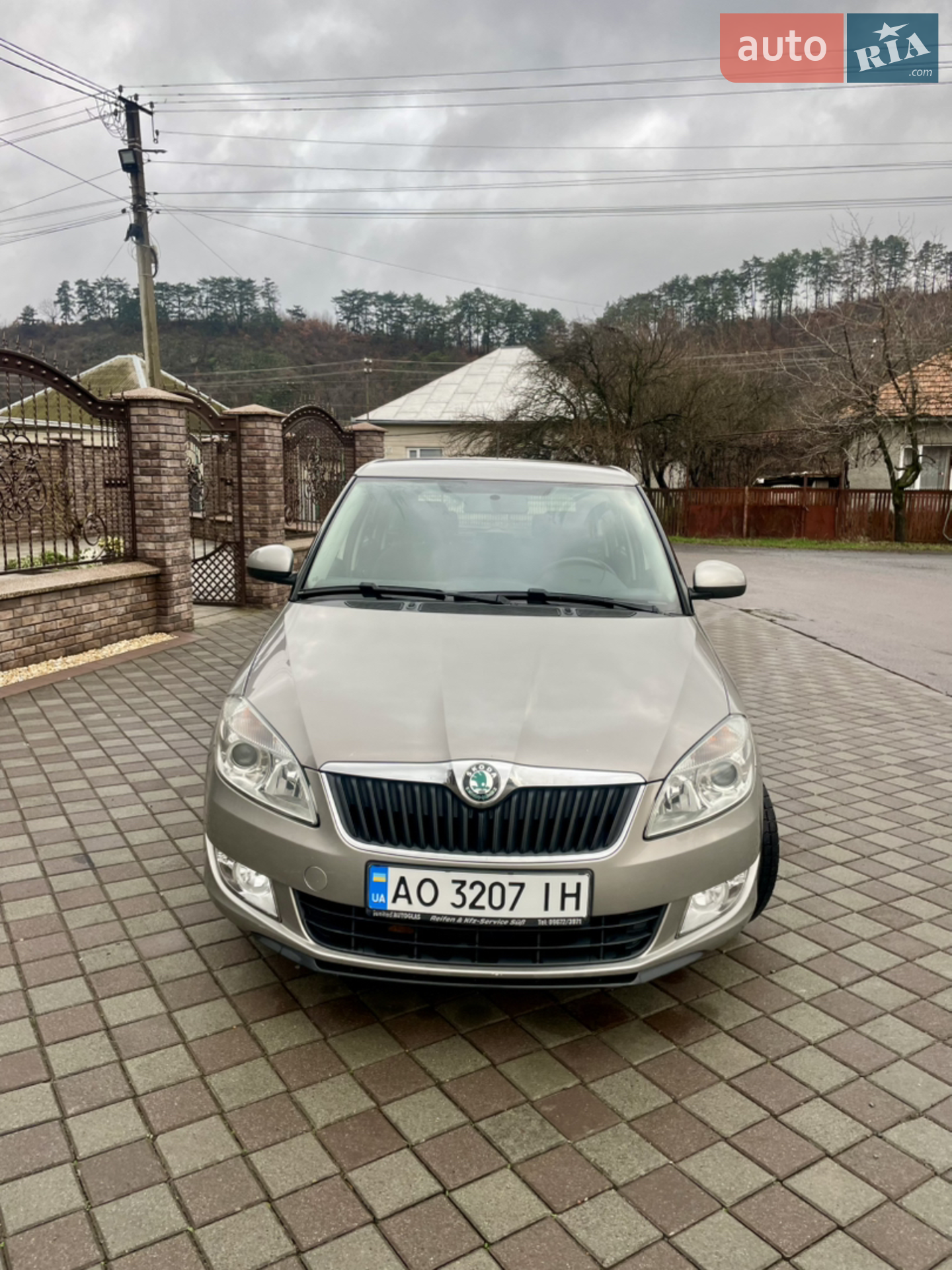 2012 Skoda Fabia - мініатюра 3