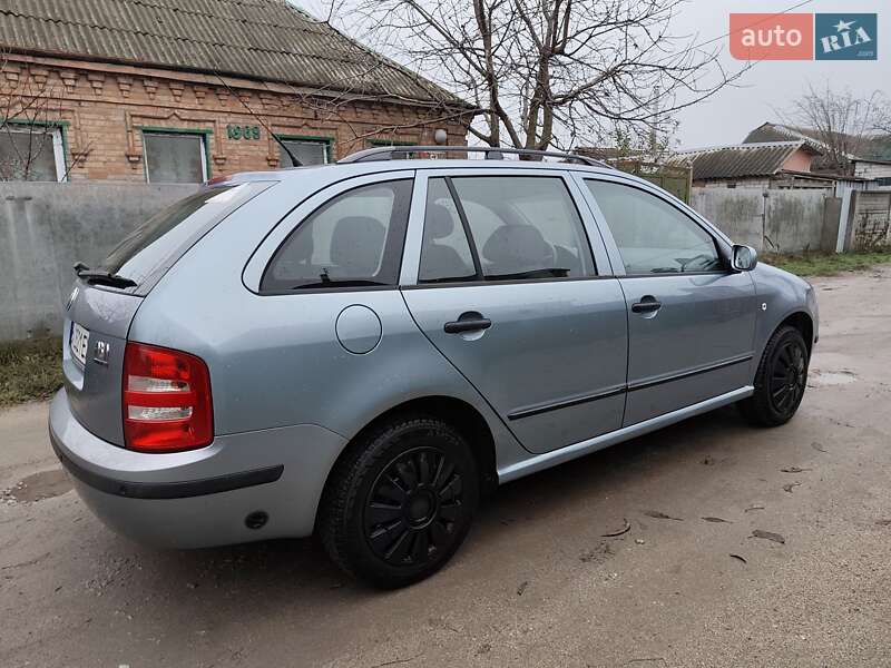 Універсал Skoda Fabia 2003 в Кропивницькому