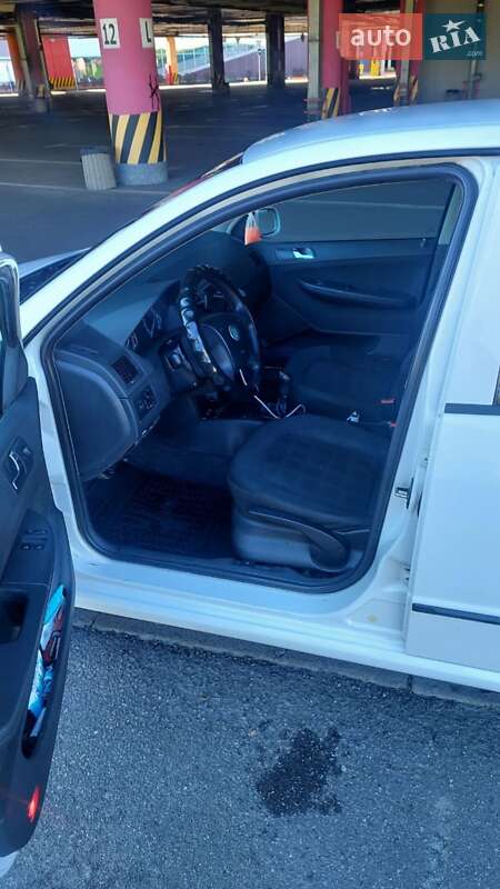 Універсал Skoda Fabia 2007 в Києві фото 7 Універсал Skoda Fabia 2007 в Києві
