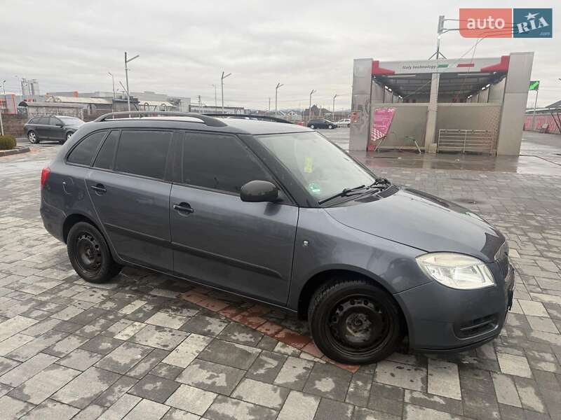 Универсал Skoda Fabia 2009 в Хусте