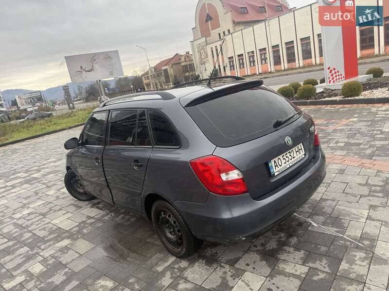 Универсал Skoda Fabia 2009 в Хусте