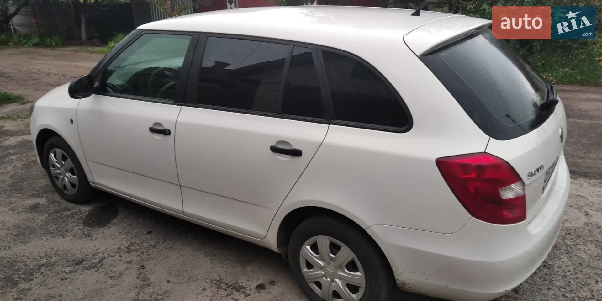2014 Skoda Fabia - мініатюра 9
