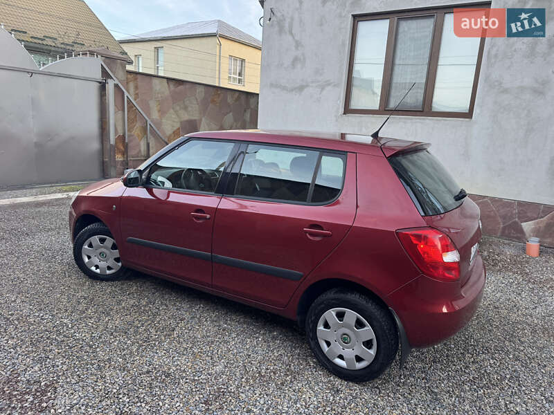 Хэтчбек Skoda Fabia 2008 в Ивано-Франковске