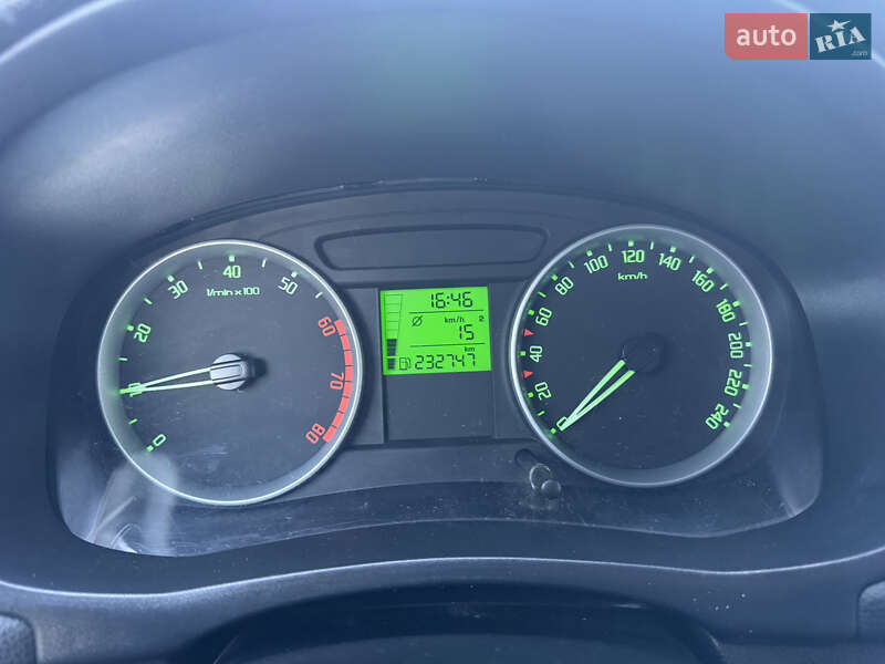 Хэтчбек Skoda Fabia 2008 в Ивано-Франковске