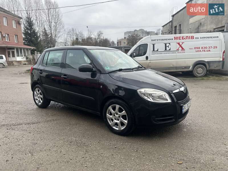 Хетчбек Skoda Fabia 2008 в Тернополі