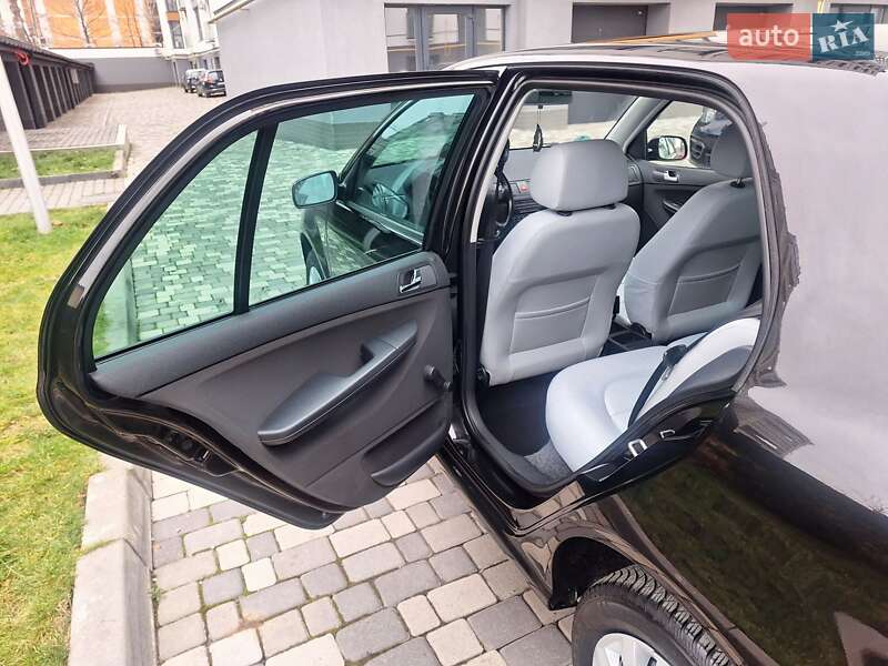 Хетчбек Skoda Fabia 2007 в Івано-Франківську