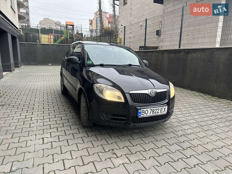 Хетчбек Skoda Fabia 2008 в Тернополі