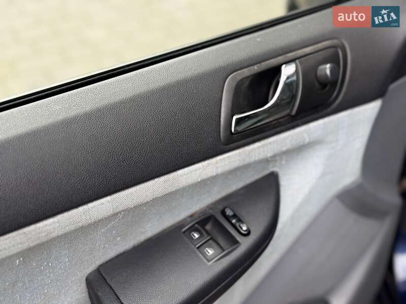 Хетчбек Skoda Fabia 2001 в Івано-Франківську