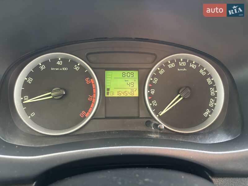 Хетчбек Skoda Fabia 2008 в Білій Церкві фото 8 Хетчбек Skoda Fabia 2008 в Білій Церкві