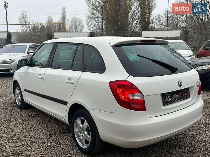 Універсал Skoda Fabia 2012 в Одесі