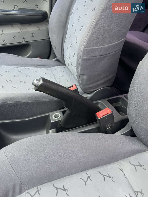 Універсал Skoda Fabia 2001 в Харкові