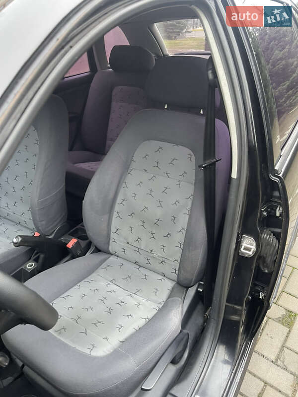 Універсал Skoda Fabia 2001 в Харкові