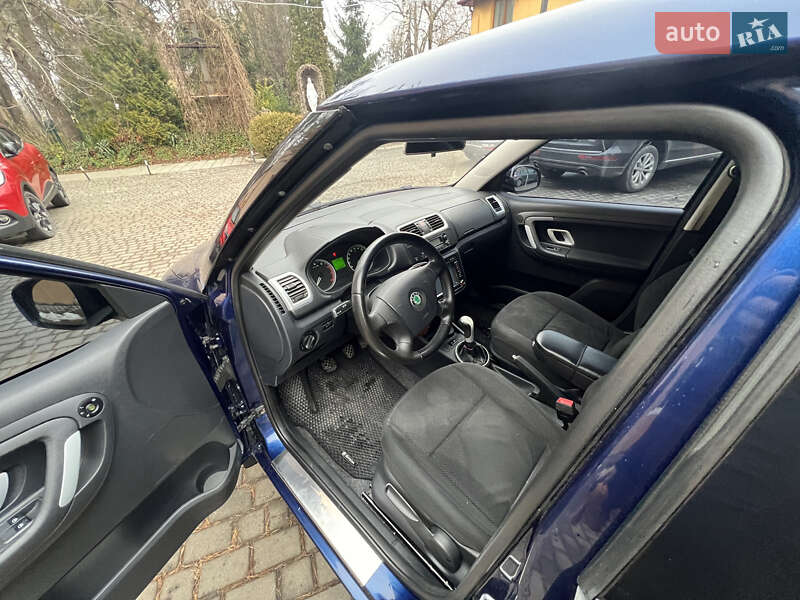 Хэтчбек Skoda Fabia 2007 в Львове