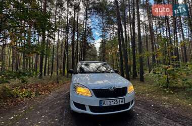 Хэтчбек Skoda Fabia 2012 в Киеве