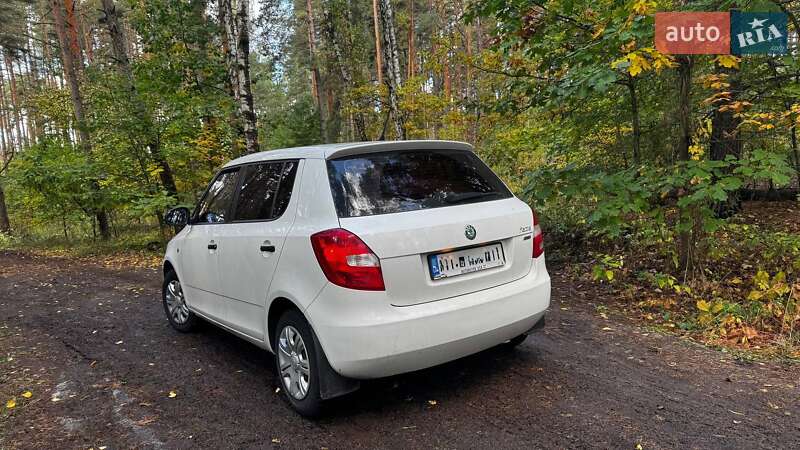 Хетчбек Skoda Fabia 2012 в Києві