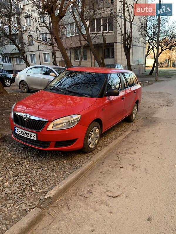 Універсал Skoda Fabia 2011 в Кривому Розі