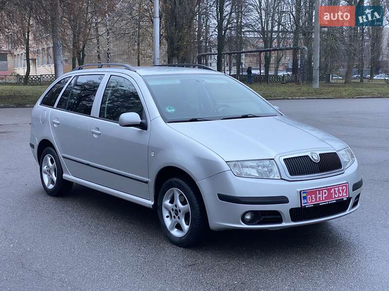 Универсал Skoda Fabia 2006 в Полтаве