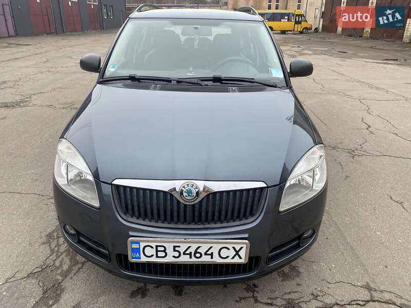 Универсал Skoda Fabia 2009 в Чернигове