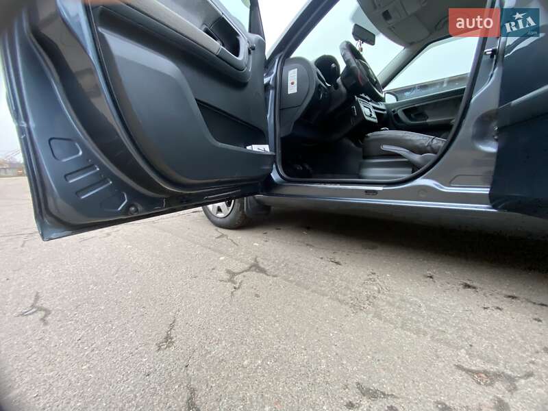 Универсал Skoda Fabia 2009 в Чернигове