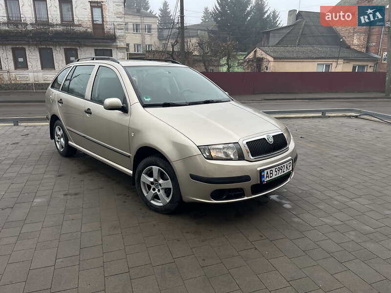 Универсал Skoda Fabia 2005 в Хмельнике фото Универсал Skoda Fabia 2005 в Хмельнике