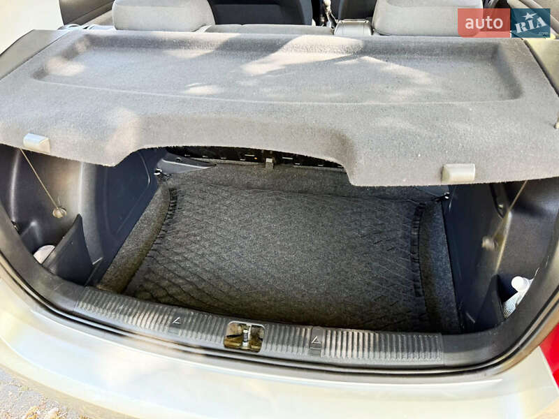 Хэтчбек Skoda Fabia 2012 в Сваляве фото 5 Хэтчбек Skoda Fabia 2012 в Сваляве