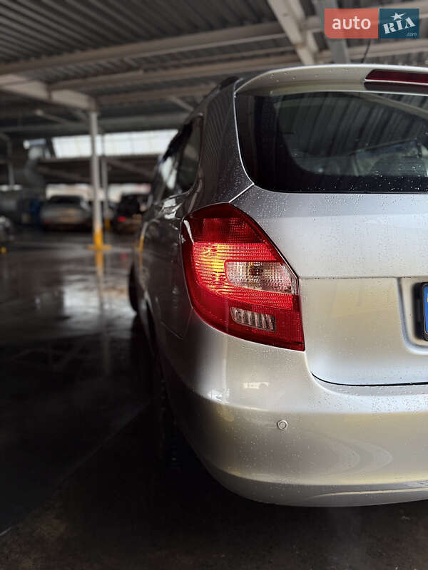 Универсал Skoda Fabia 2009 в Виннице