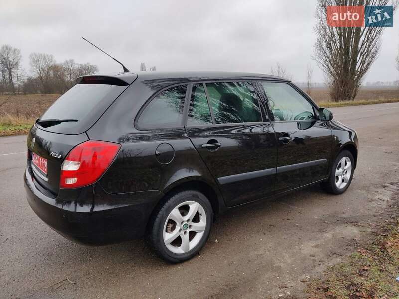 Универсал Skoda Fabia 2009 в Барышевке