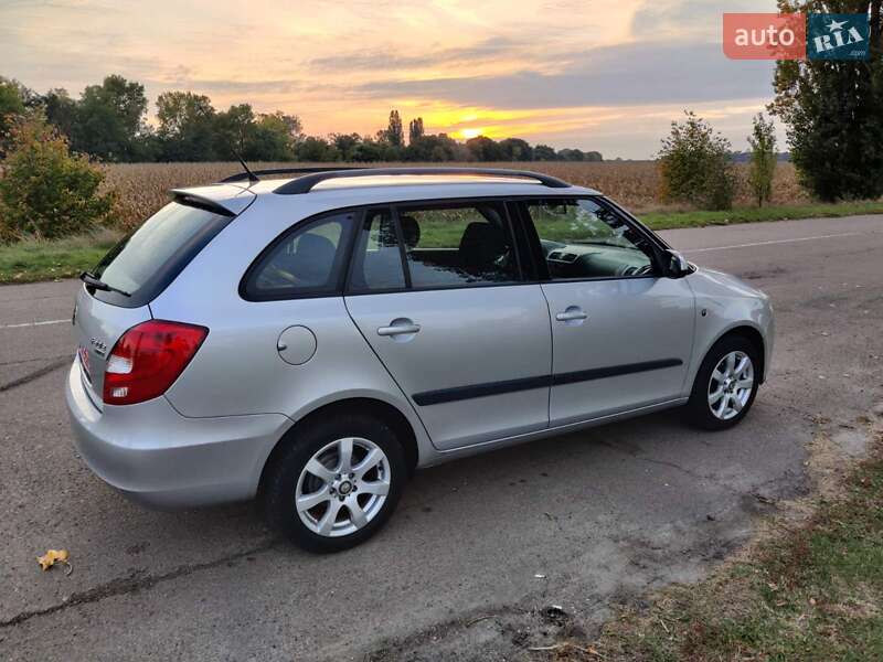 Універсал Skoda Fabia 2010 в Баришівка